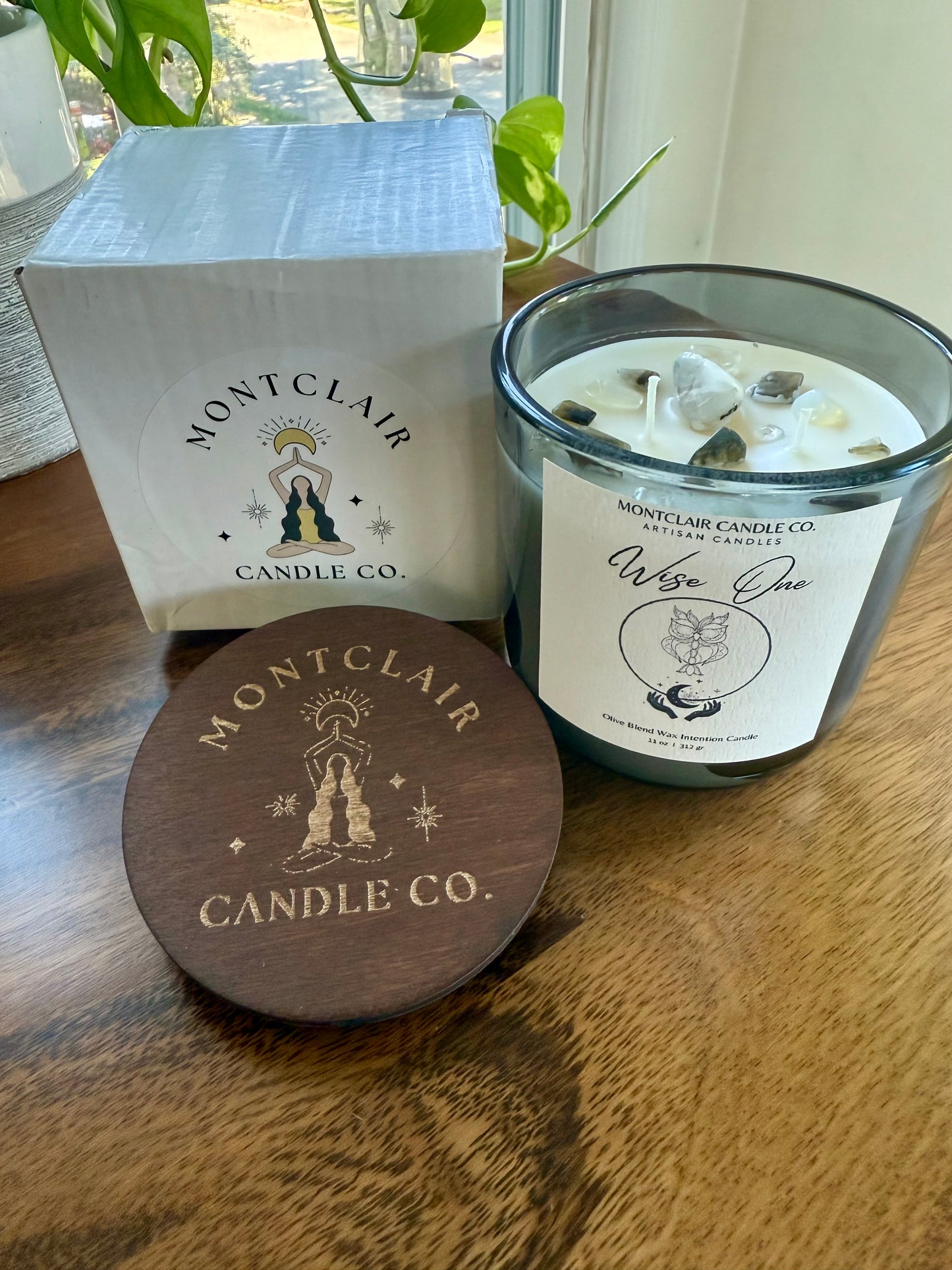 "Wise One" Crystal Intention Candle | Cinnamon, Bergamot, Cedarwood, Sandalwood | Olive Wax Blend | 11 oz Candle
